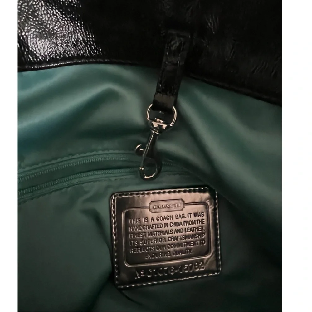 Coach Poppy Black textured patent leather Tote  Bucket Handbag.